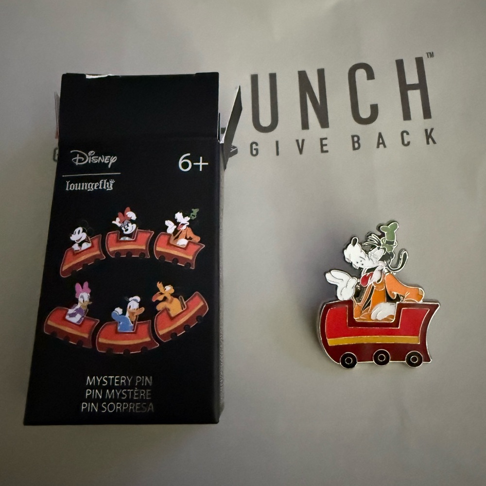 Disney Loungefly Mystery Pin Goofy Train